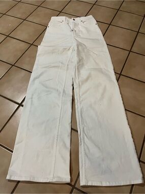 Divided White Wide-Leg high waisted Women's Jeans
